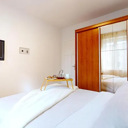 Old Town Apartment