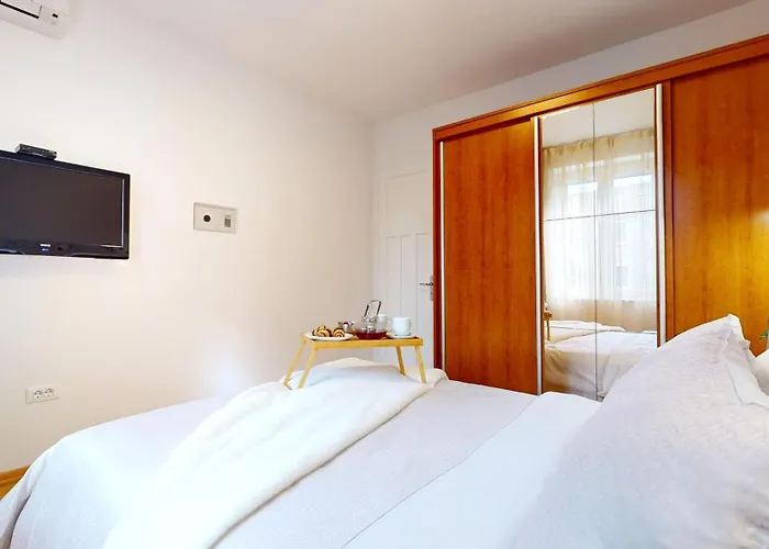Old Town Apartment